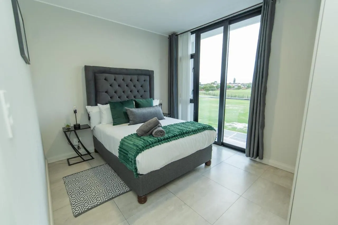 Bella Breeze 2 Bedroom Apartment Port Elizabeth 0*,  South Africa