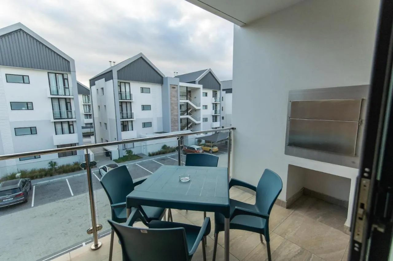 Bella Breeze 2 Bedroom Apartment Port Elizabeth